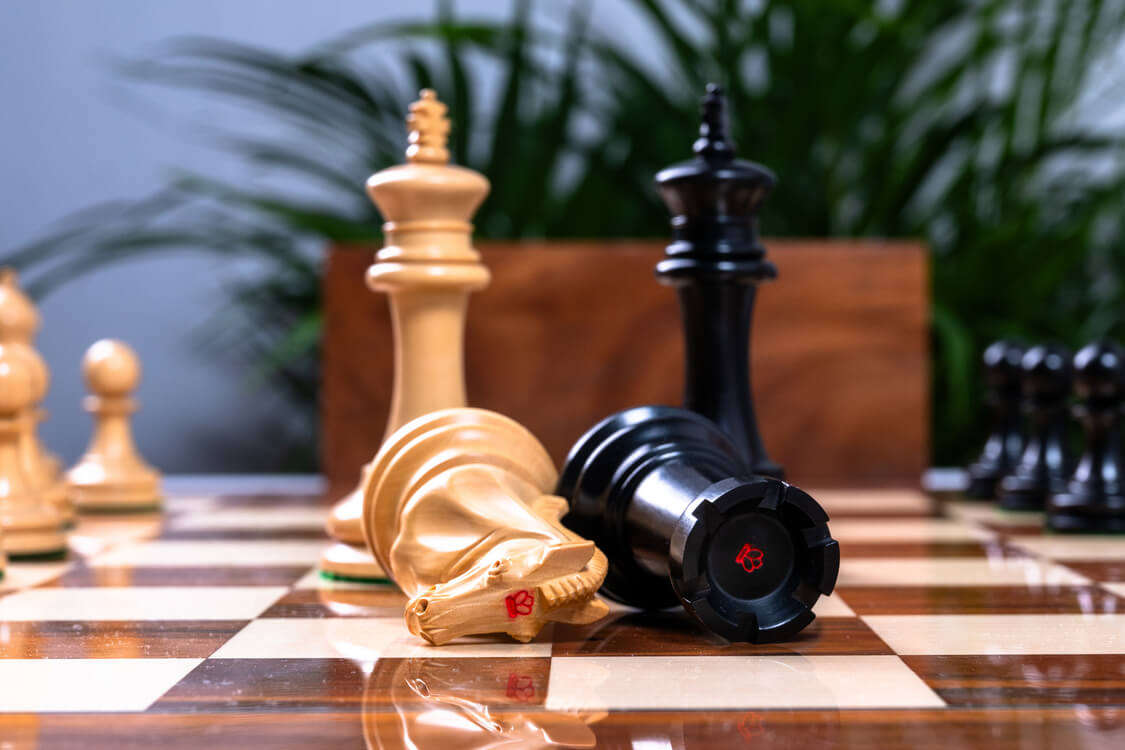 Chess Set Orée <br>in Rosewood