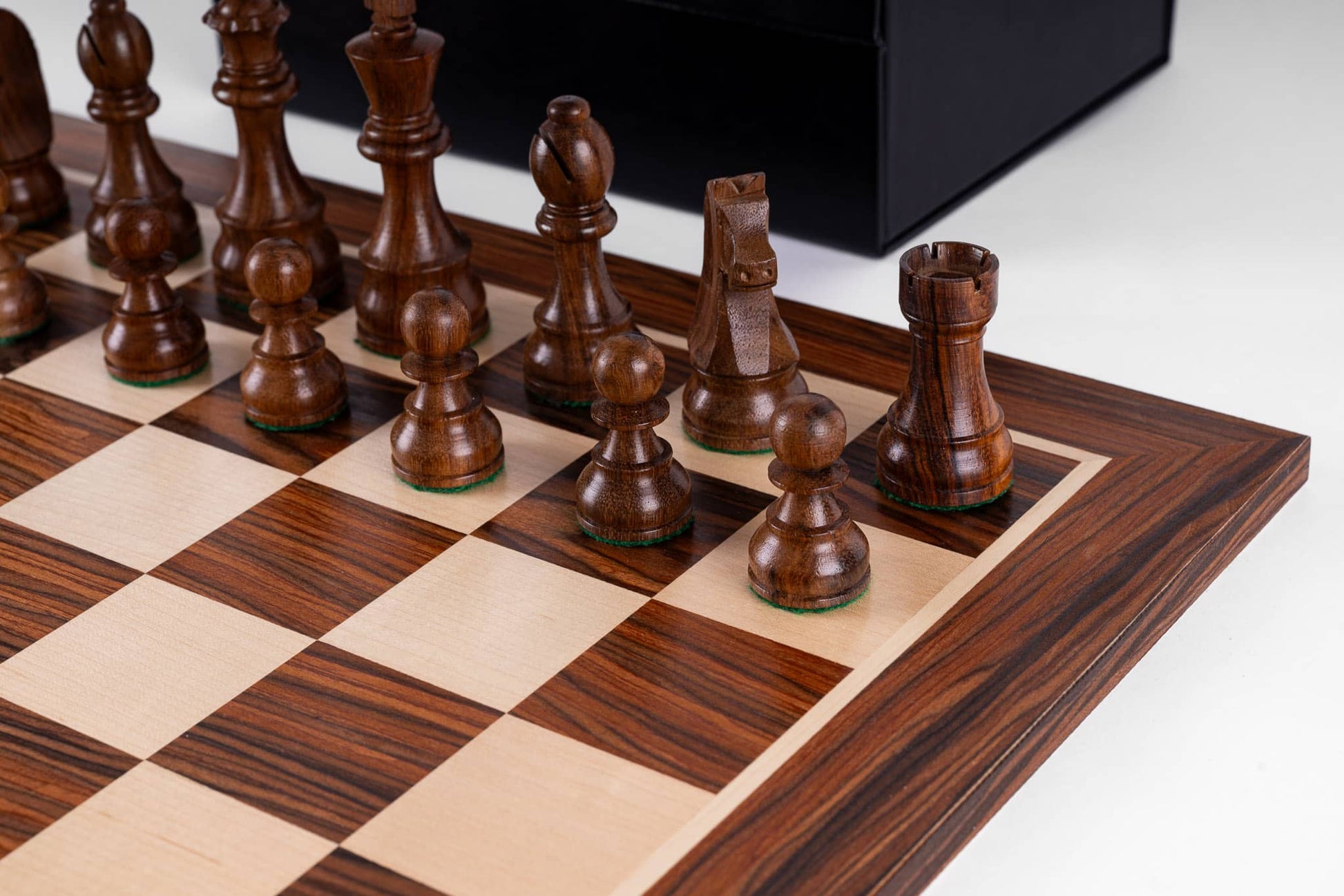 Juego de ajedrez Majesty <br>Fabricado en palisandro