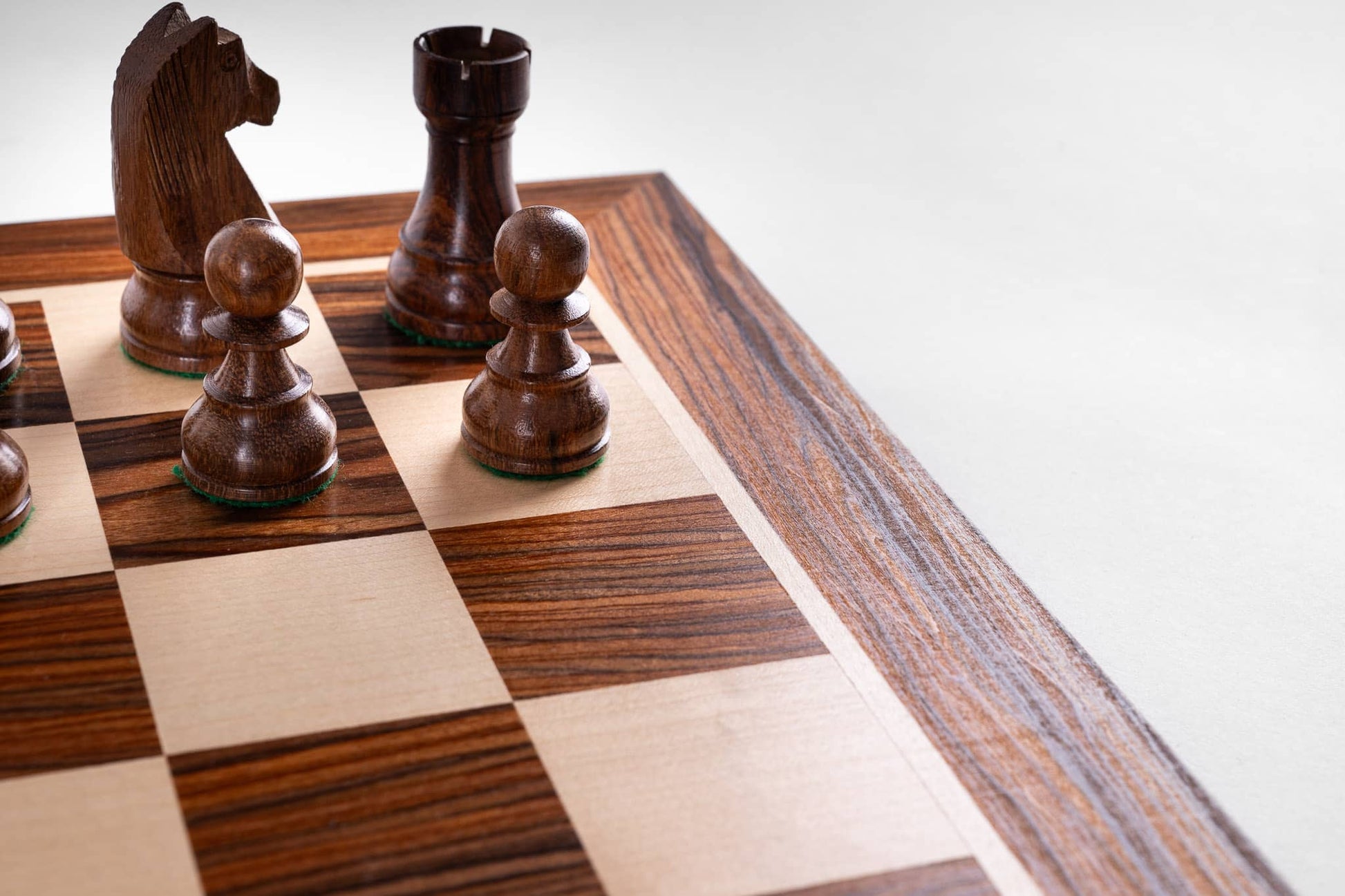 Juego de ajedrez Majesty <br>Fabricado en palisandro