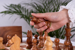 Juego de ajedrez Delicacy <br>Fabricado en caoba