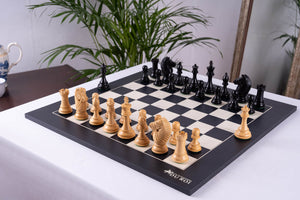 Splendeur Chess Set <br>Crafted in Poplar and Maple