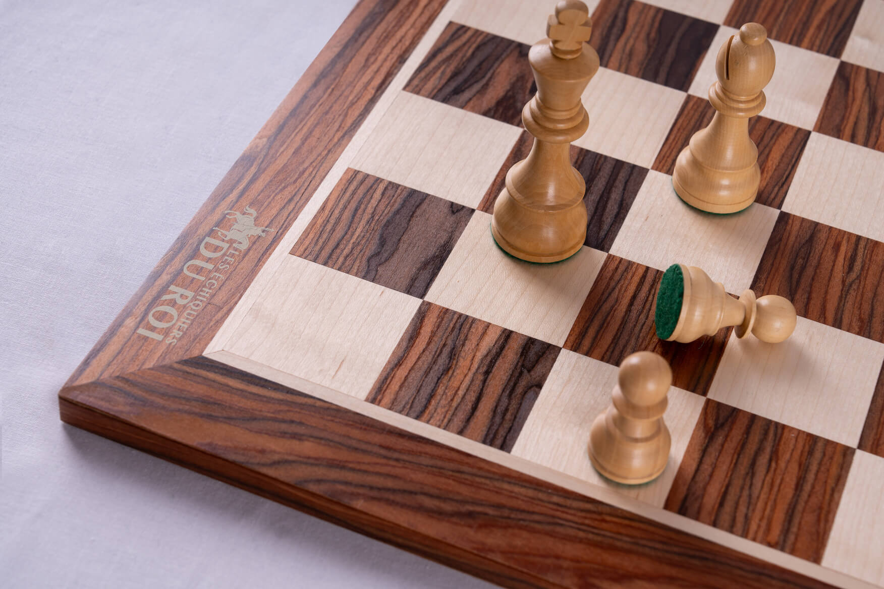 'Espérance' Chess Set <br>Crafted in Rosewood