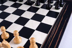 Chess Set Galerie <br>in Ebony & Boxwood
