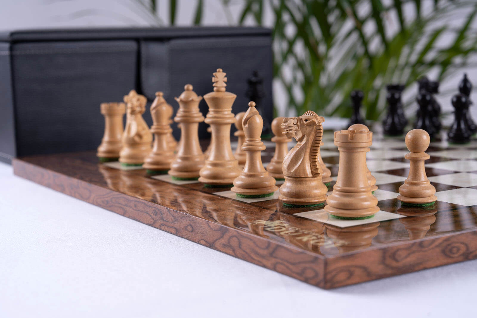 Warrior Chess Set in Ash and Boxwood