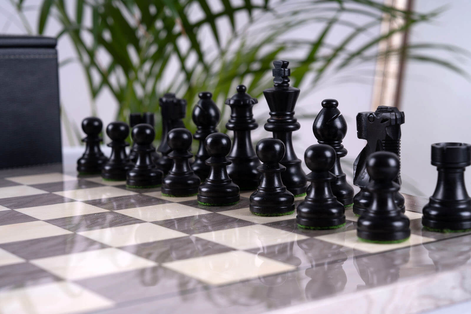 Graphite Chess Set <br>in Ash and Boxwood