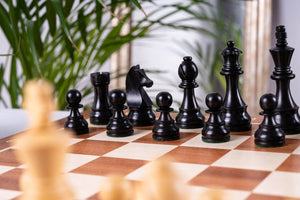 Zestaw szachowy Perseverance <br>z mahoniu i bukszpanu