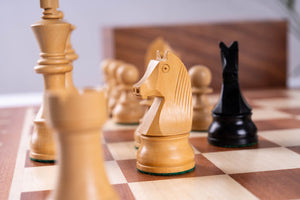 Zestaw szachowy Perseverance <br>z mahoniu i bukszpanu
