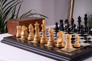 Chess Set Transmission <br>in Ebony et Boxwood