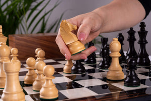 Chess Set Transmission <br>in Ebony et Boxwood