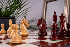 Set de șah Le Trône <br>din rădăcină de frasin