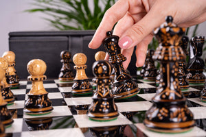 Chess Set lÉternel <br>in Ebony