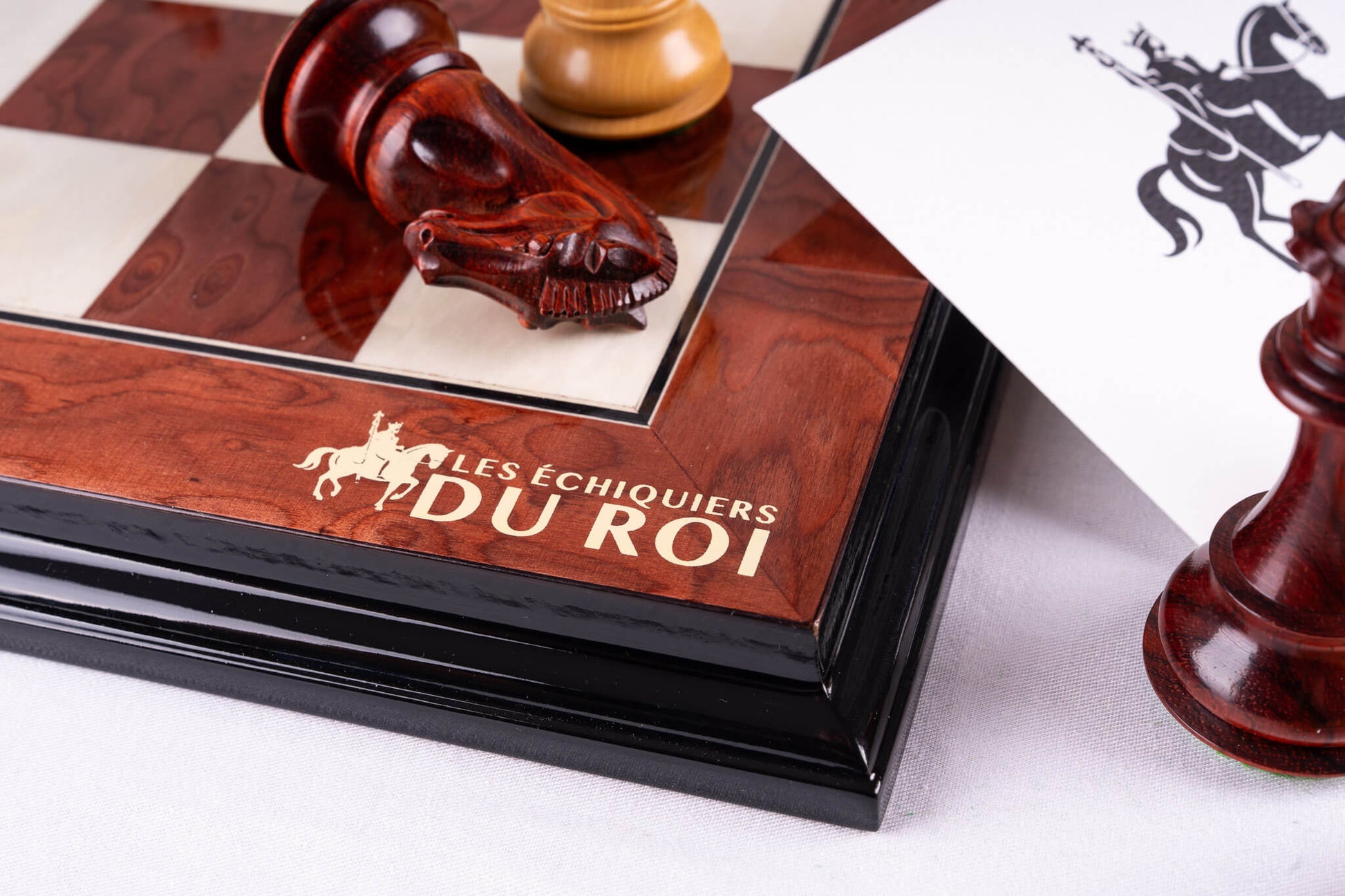 Chess Set Quintessence <br>in Ash Burl