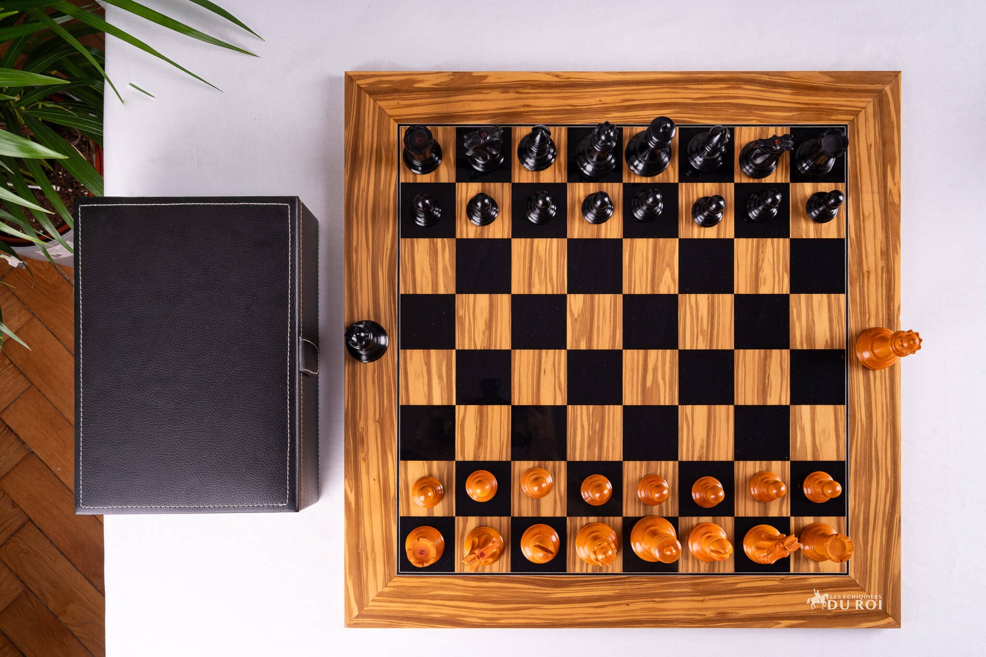 Chess Set Essence <br>in Olive wood