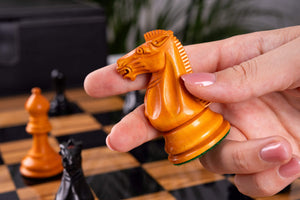 Chess Set Essence <br>in Olive wood