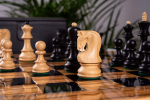 Chess Set Racines <br>in Olive wood