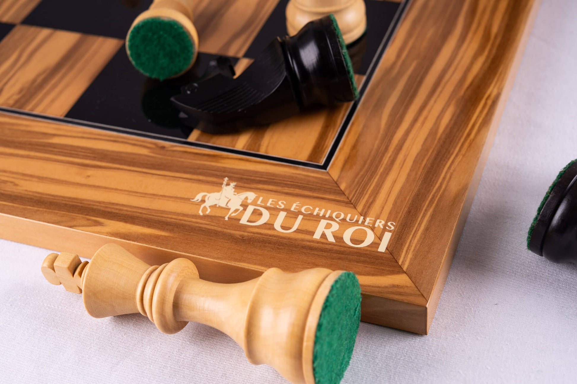 Chess Set Duel <br>in Olive wood