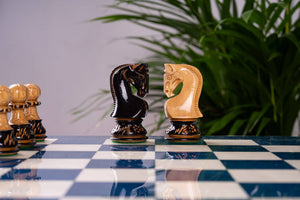 Chess Set Blue Impérial <br>in Ash Burl