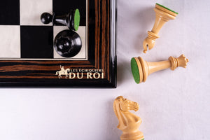 Chess Set Éclat <br>in Ebony