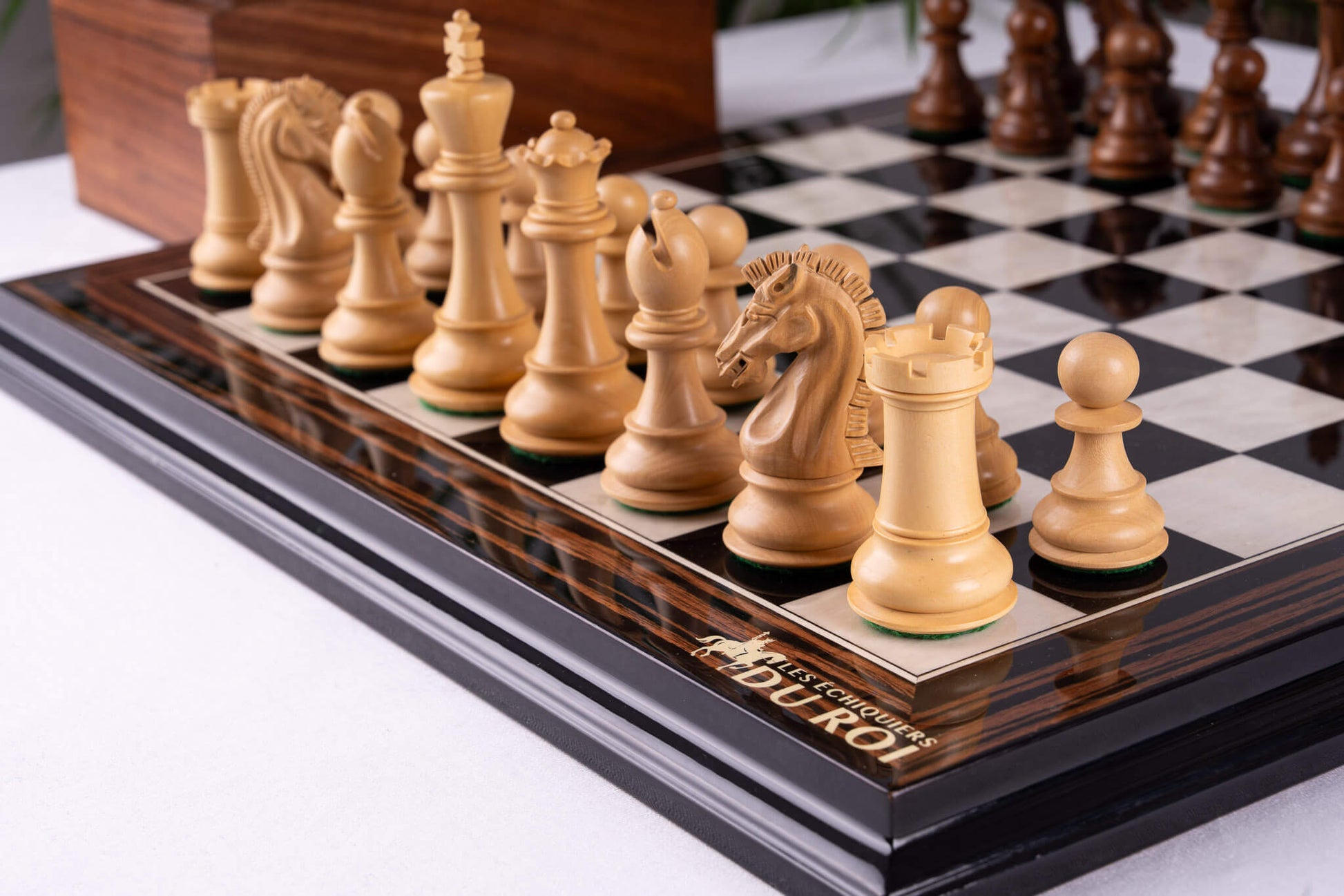 Chess Set Couronne <br>in Ebony