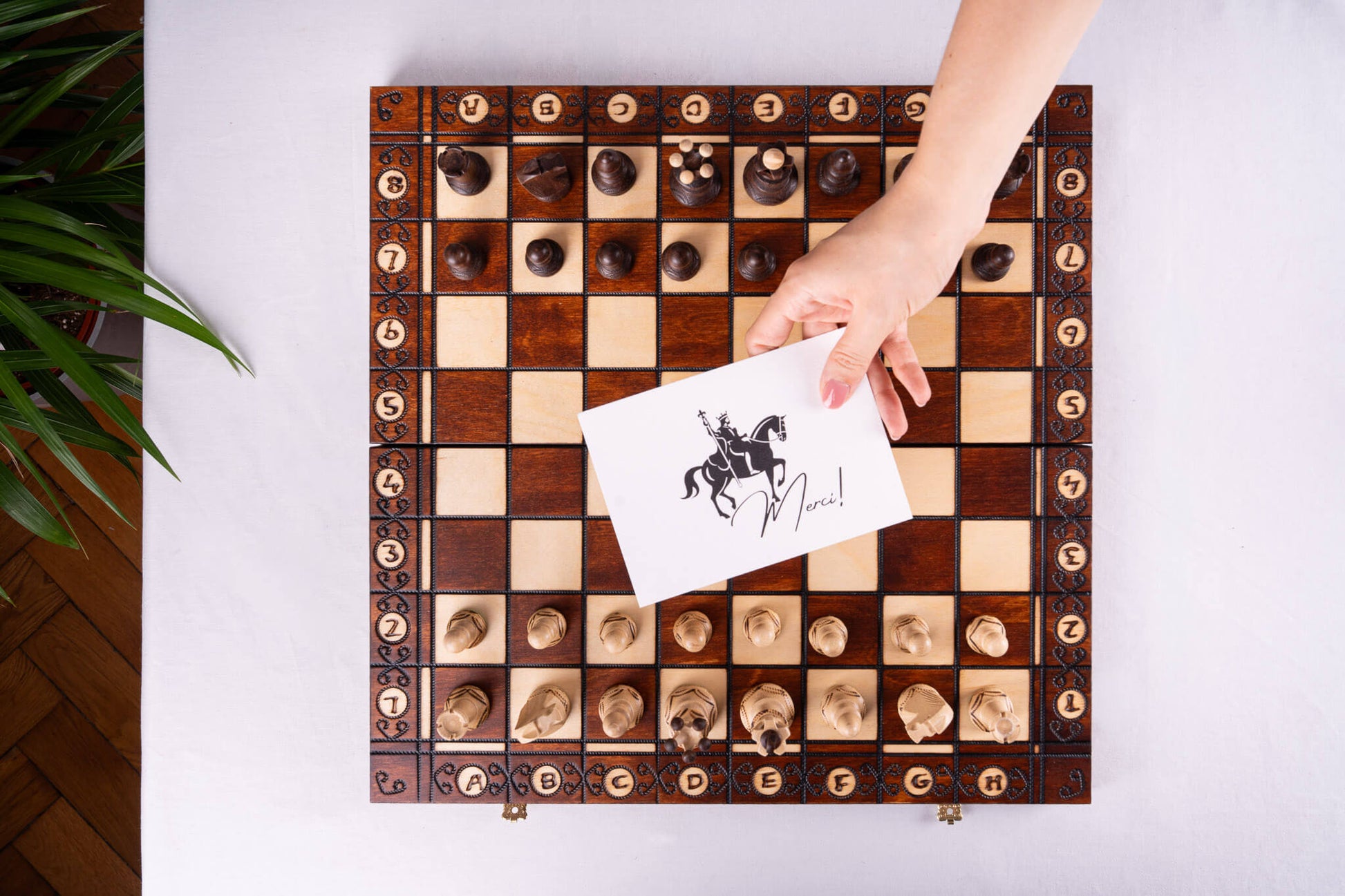 Élysée Chess Set <br>Crafted in Maple and Hornbeam