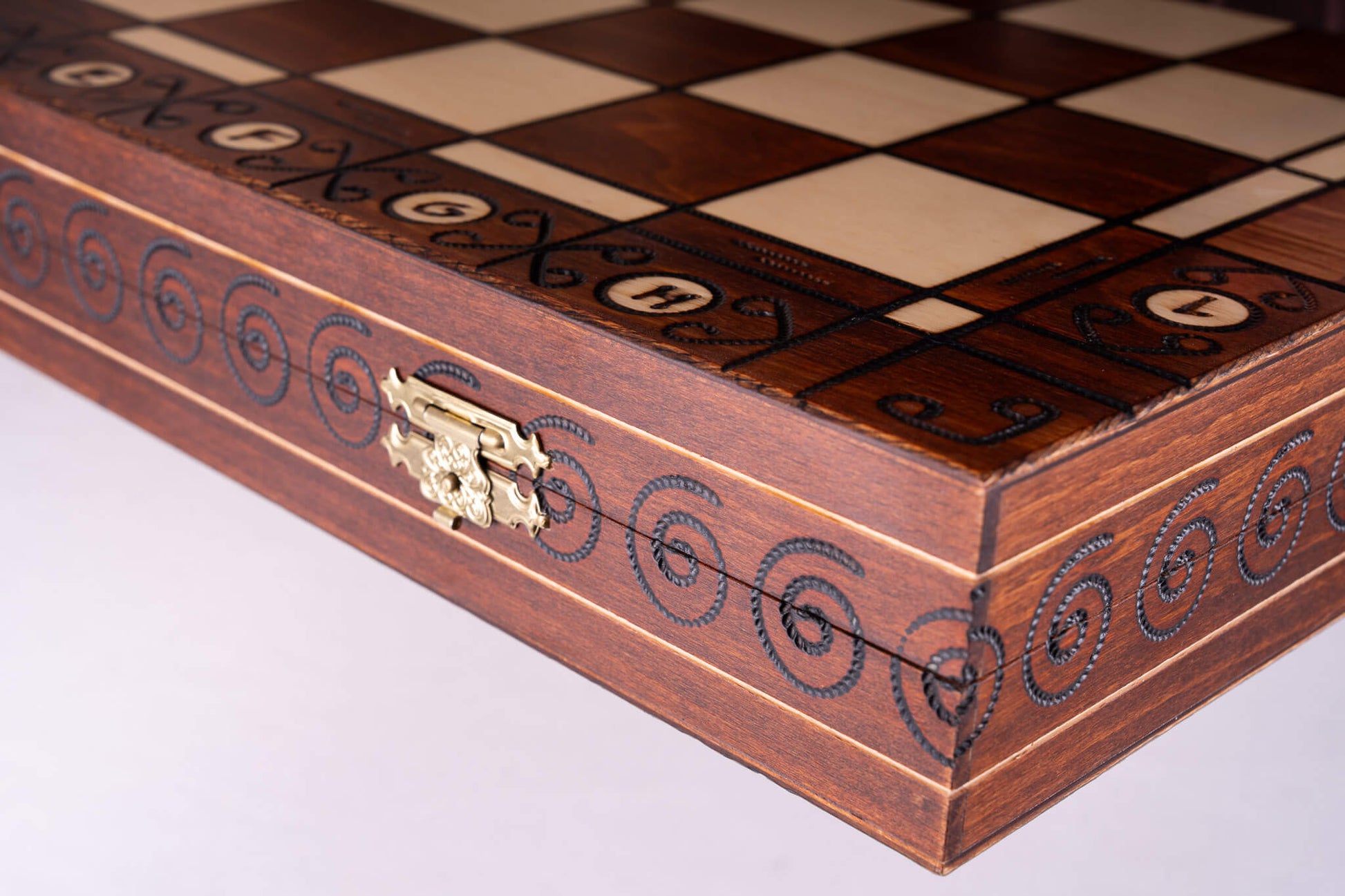Artisanal Chess Set <br>Crafted in Maple and Hornbeam