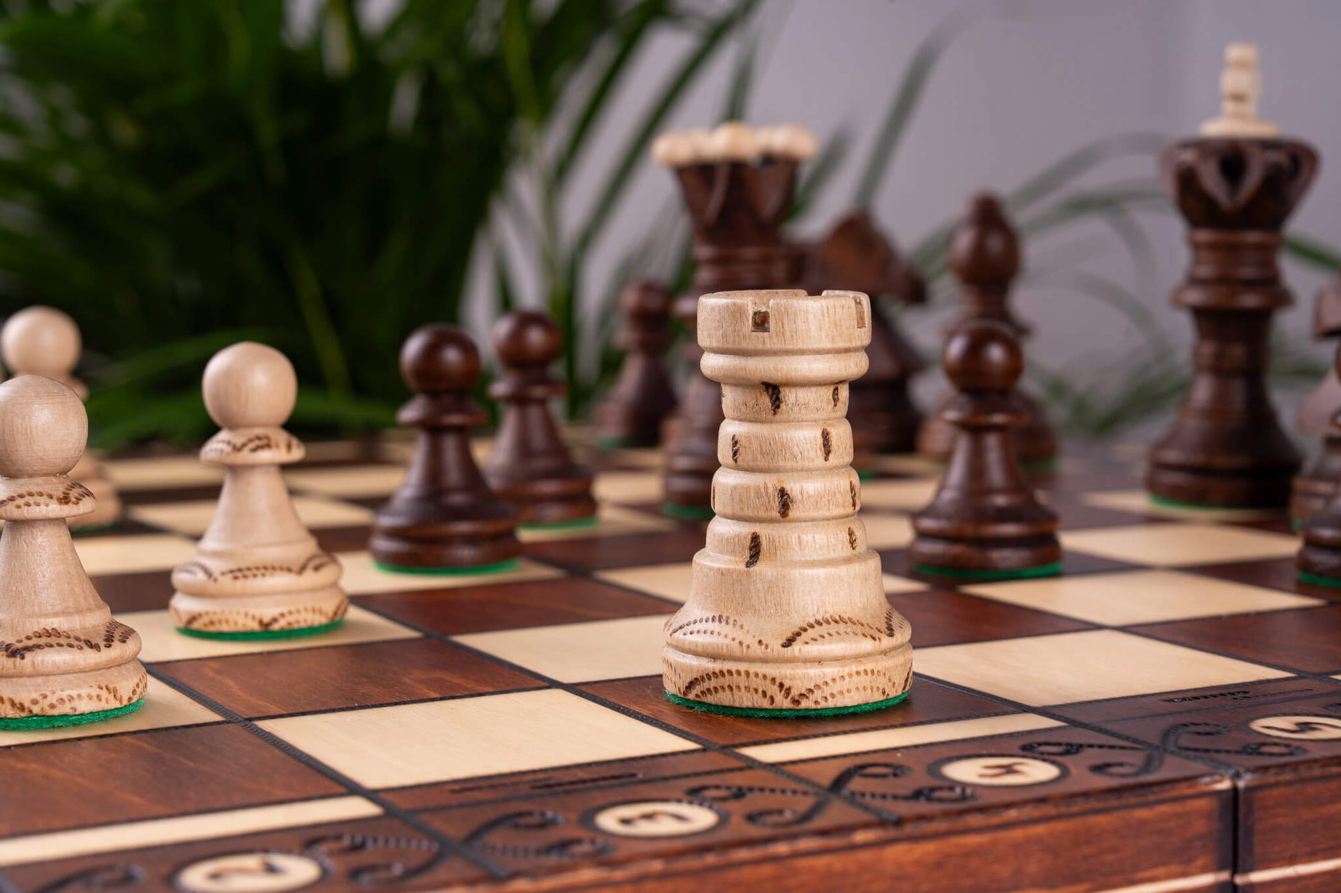 Artisanal Chess Set <br>Crafted in Maple and Hornbeam