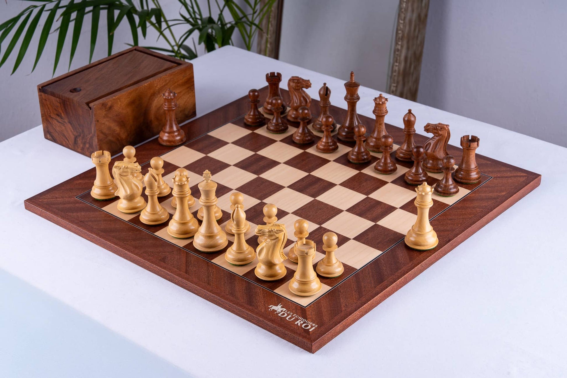 Chess Set Lumière <br>in Mahogany