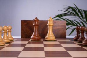 Chess Set Lumière <br>in Mahogany