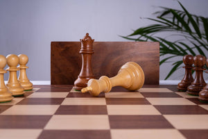 Chess Set Lumière <br>in Mahogany