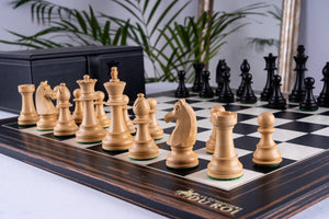 Chess Set Galerie <br>in Ebony & Boxwood