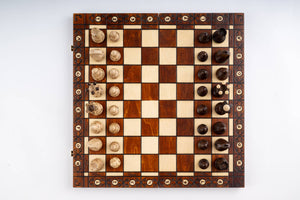 Artisanal Chess Set Crafted in Maple and Hornbeam — Product view 7