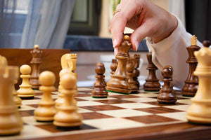 Juego de ajedrez Aristocracy <br>Fabricado en palisandro
