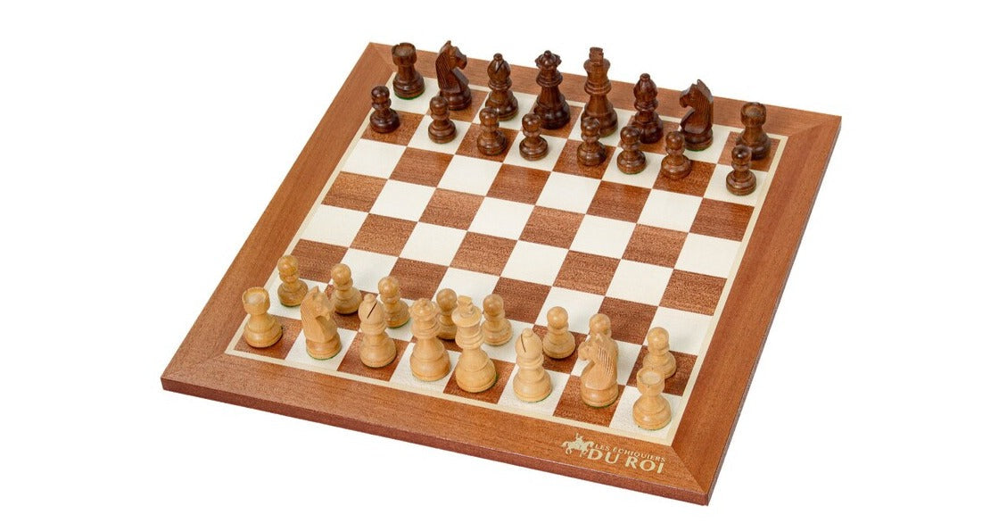 'Amber' Chess Set <br>Crafted in Mahogany Wood