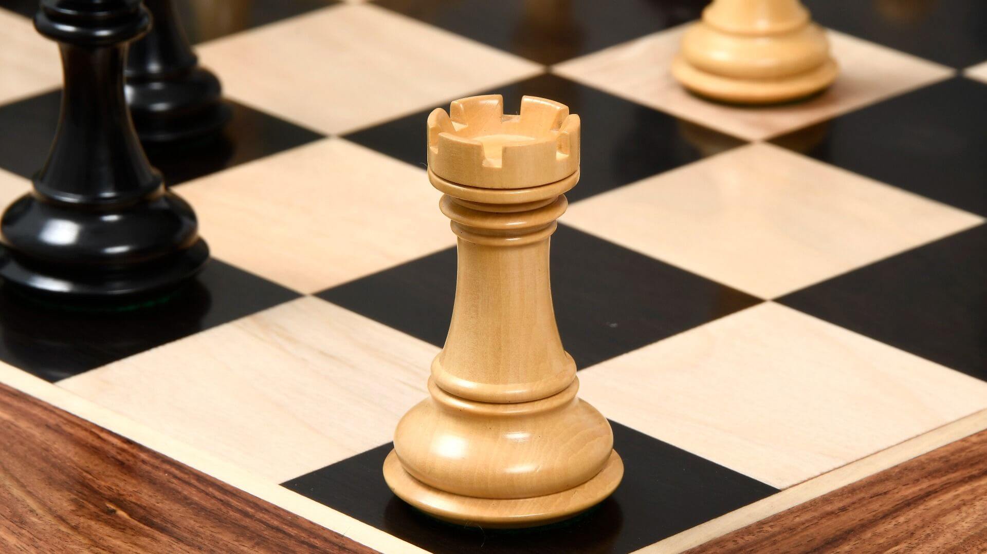 Jeu d'Echecs Artisanal Tour Blanche