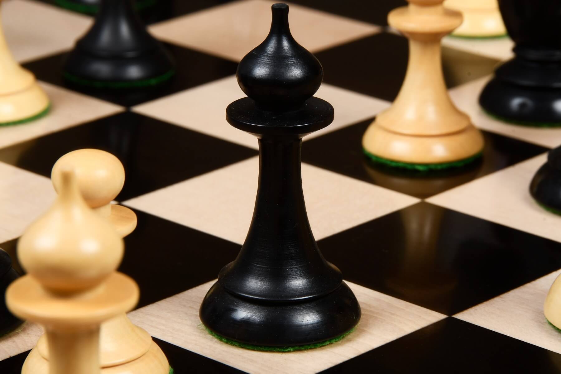 Jeu d'Echecs Officiel Tour